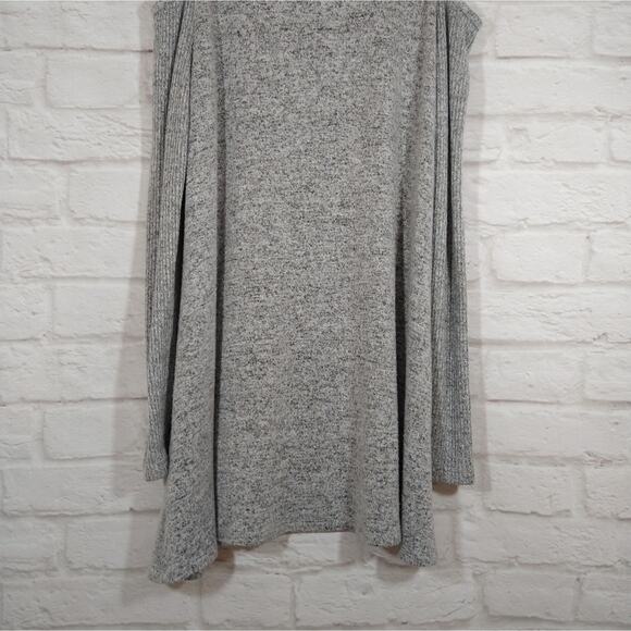 A I.N. San Francisco Heather Gray Brushed Cold Shoulder Long Sleeve Top Shirt S - Picture 10 of 12